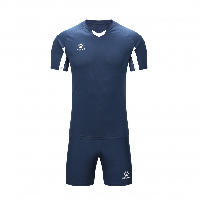 Kelme LEON